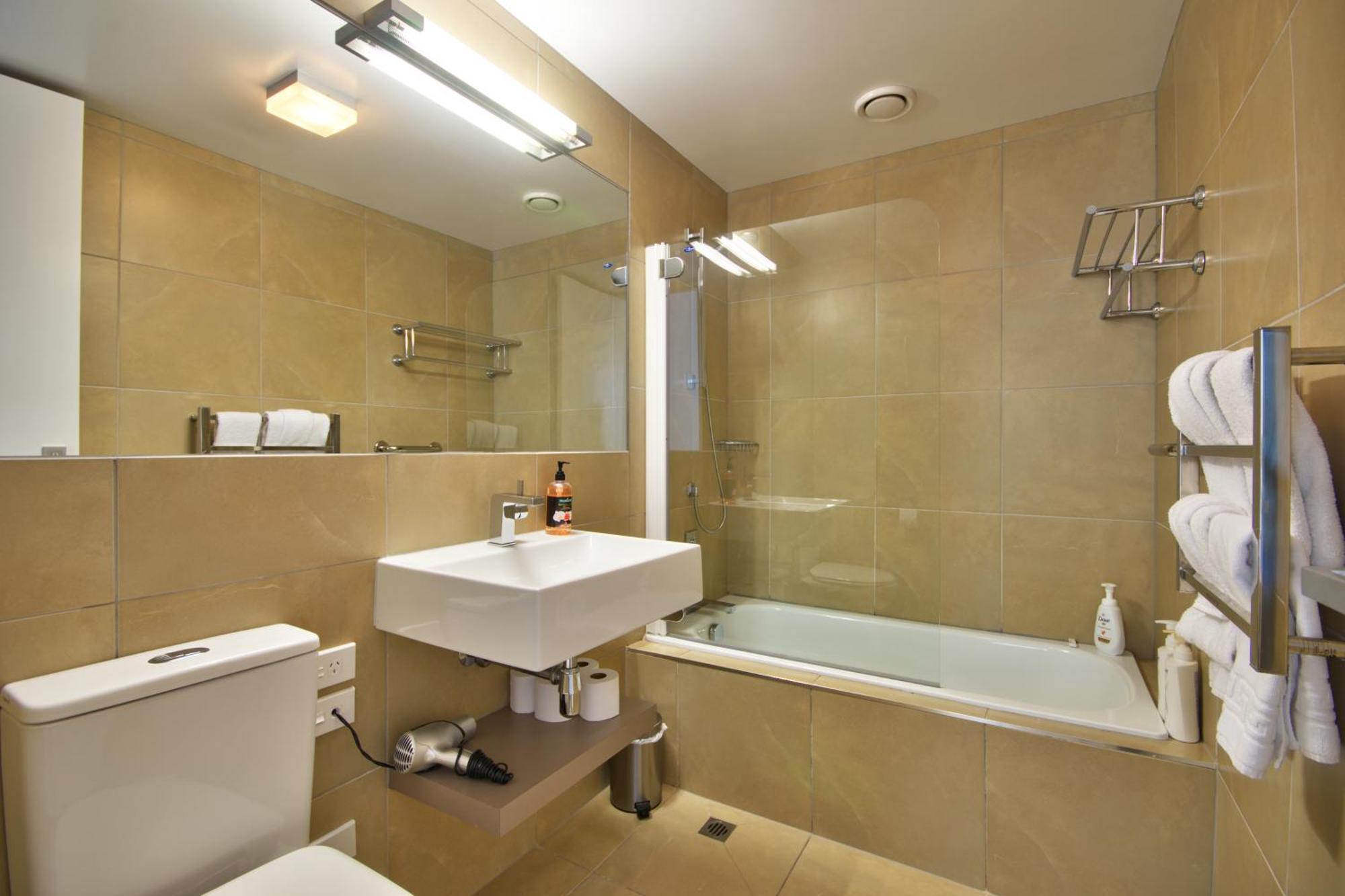 Charlies Queenstown Studio Apt 103B מראה חיצוני תמונה